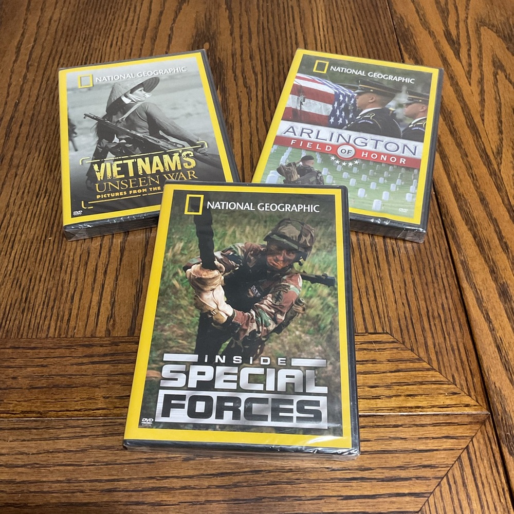 National Geographic 3 DVDs 📀: Inside Special Forces, Vietnam & Arlington
